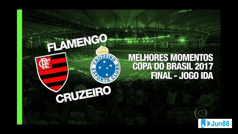 Cầu thủ Flamengo ghi bàn thắng quyết định trước đội Cruzeiro Cầu thủ Flamengo ghi bàn thắng quyết định trước đội Cruzeiro - Flamengo RJ vs Cruzeiro