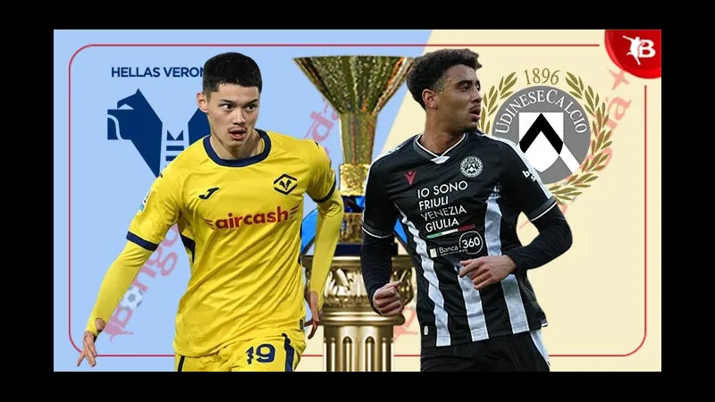 Cầu thủ của Verona và Udinese cạnh tranh quyết liệt trên sân